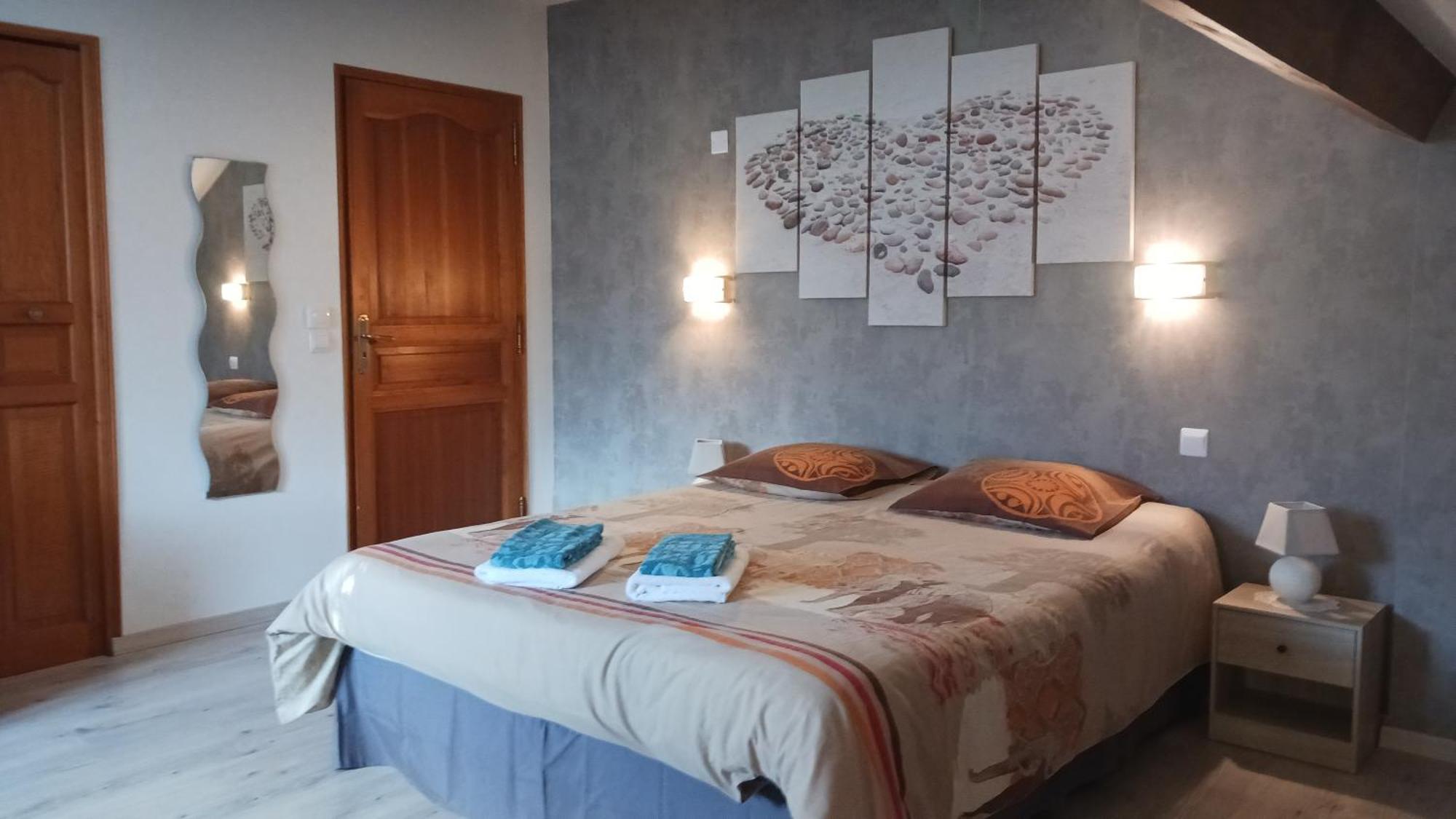 A La Joie De Vivre Chez L'Habitant Banat Exterior foto